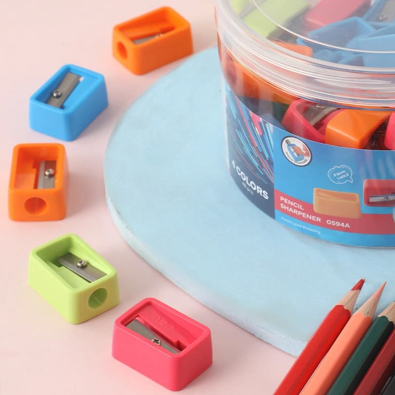 Deli Deli-E0594A Economical Pencil Sharpener | Manual School & Office Sharpener stationary, toys & sports — thumbnail 2 of 5