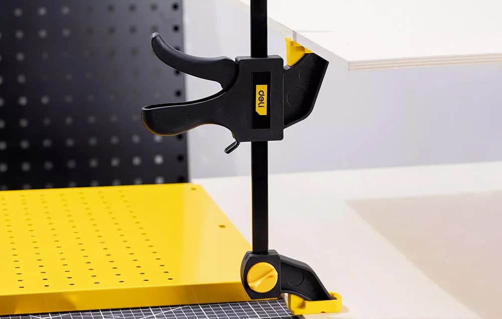 Deli Tools Deli Quick Bar Clamp 24 Inch EDL110124-2S Heavy Duty Woodworking Clamp hardware & machinery — thumbnail 2 of 2