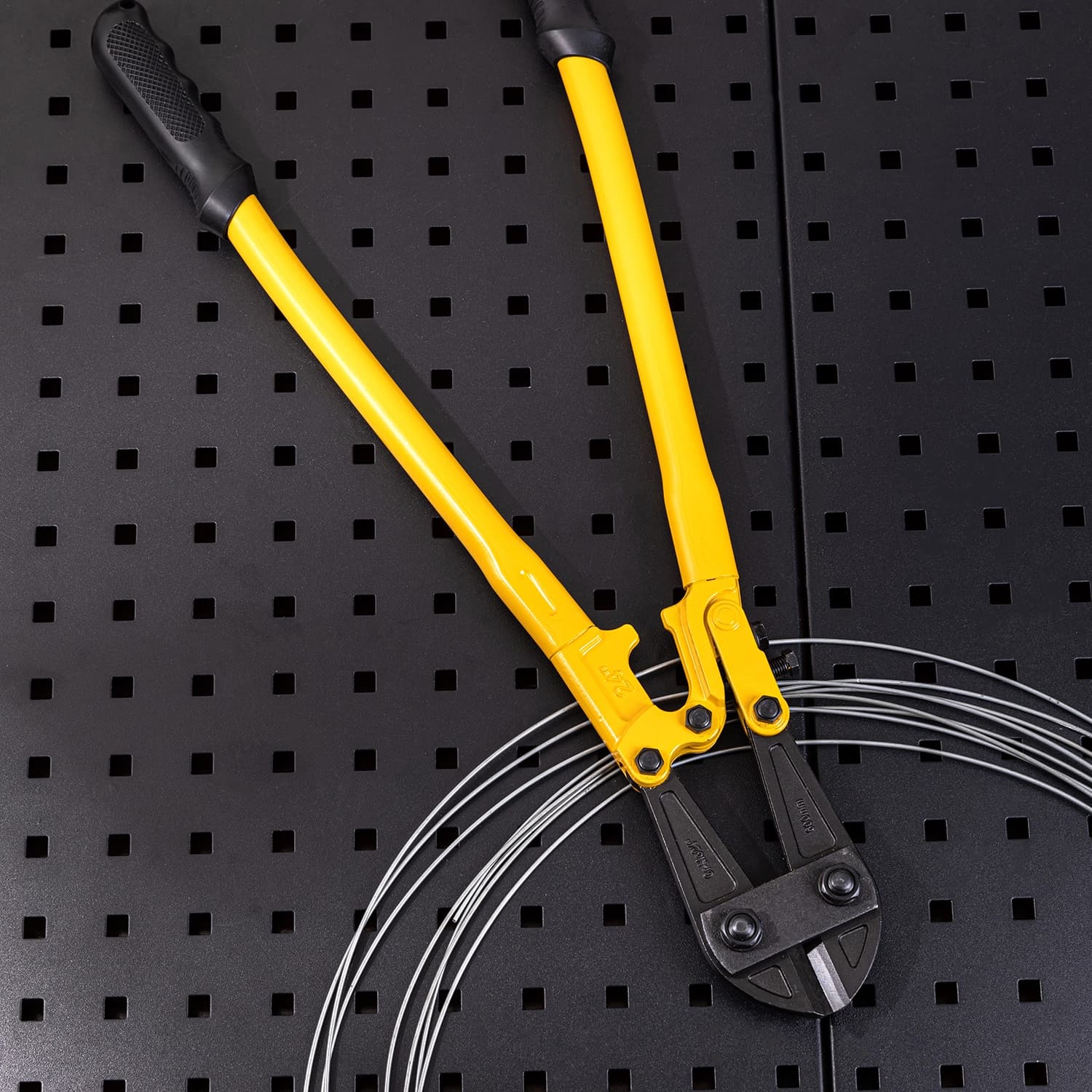 Deli Tools Deli EDL2687 Bolt Cutter 12″ Cr-Mo Steel Heavy Duty Cutting Tool hardware & machinery — thumbnail 2 of 5