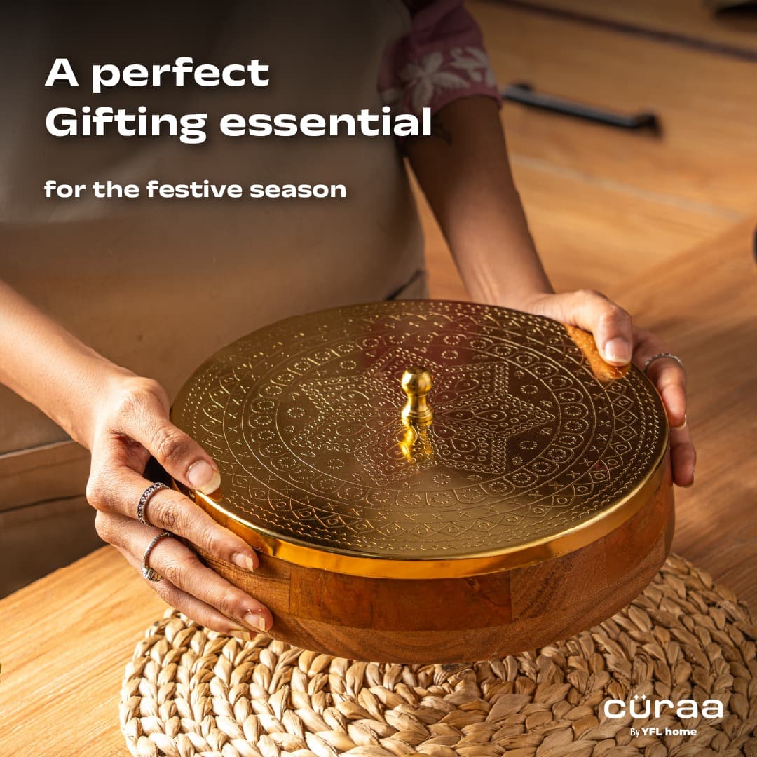 Curaa Wooden Spice Box for Kitchen – Premium Masala Dabba with 7 Containers (120ml Each)