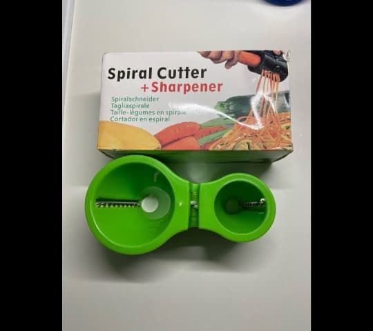 Spiral Cutter – Vegetable Spiralizer for Healthy Noodles & Garnishes