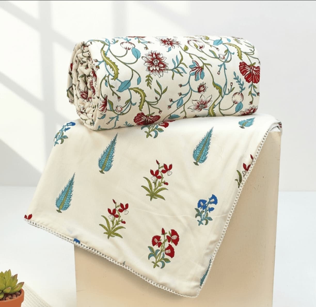 Pure Cotton Reversible Double Summer BlanketSet 90×100 Inches – Floral Print with Dual Design