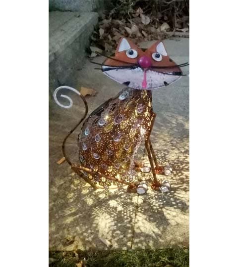 Senwell Senwell Metal Cat with LED Solar Light Garden Decorative Lamp – (W-G192089) home decor — thumbnail 2 of 3