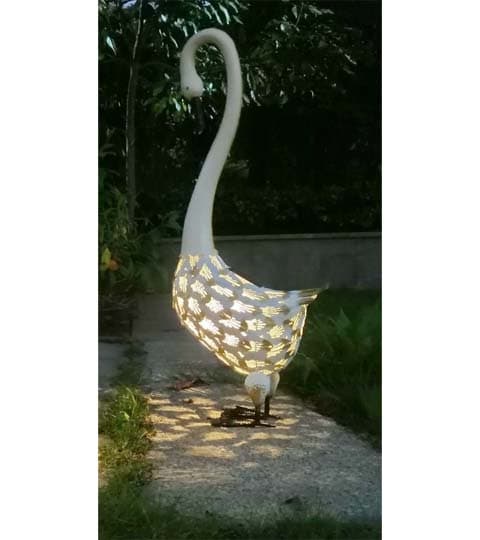 Senwell Senwell Metal Swan Solar Garden Light Outdoor Decorative Lamp – W-G201027 home decor — thumbnail 2 of 2