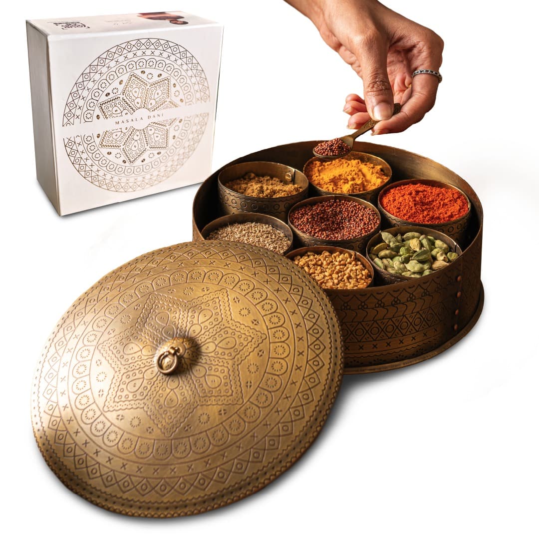 Curaa_Brass Spice Box for Kitchen - 7 Containers (120ml Each) Traditional Masala Dabba