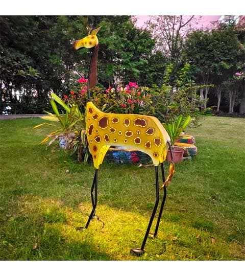 Senwell Senwell Metal Giraffe Garden Statue with LED Solar Light - 20A0038 home decor — thumbnail 2 of 3