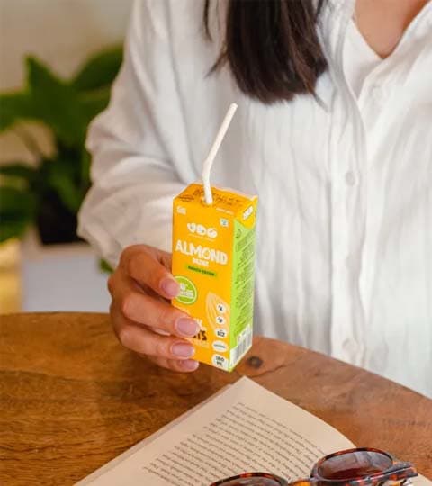 Vegan Almond Drink 180ml - Pack of 15 Barista Edition (Tetra Pak)